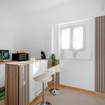 Vakantiehuis Miro' House Bari